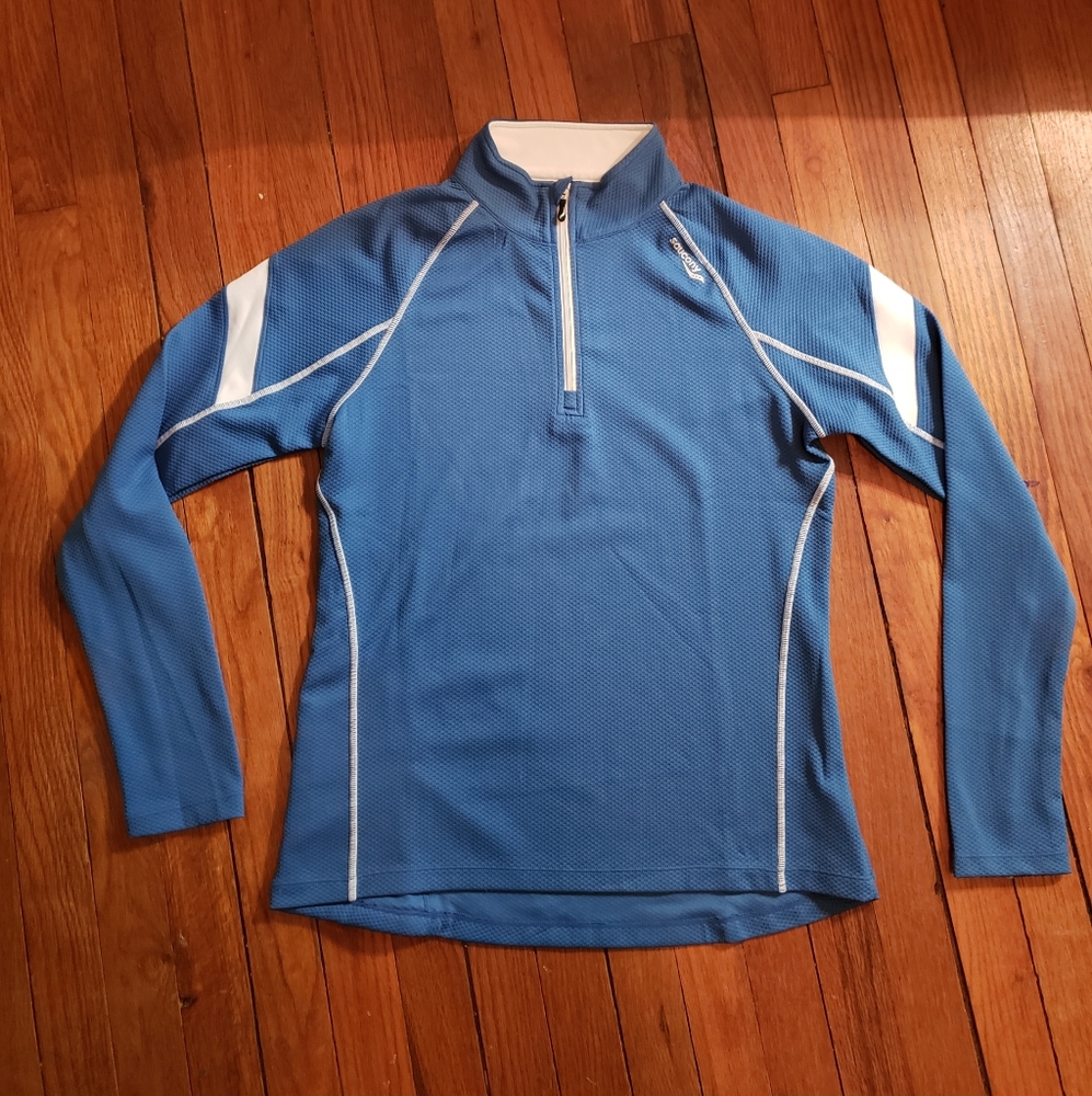 Saucony athletic workout top quarter zip medium